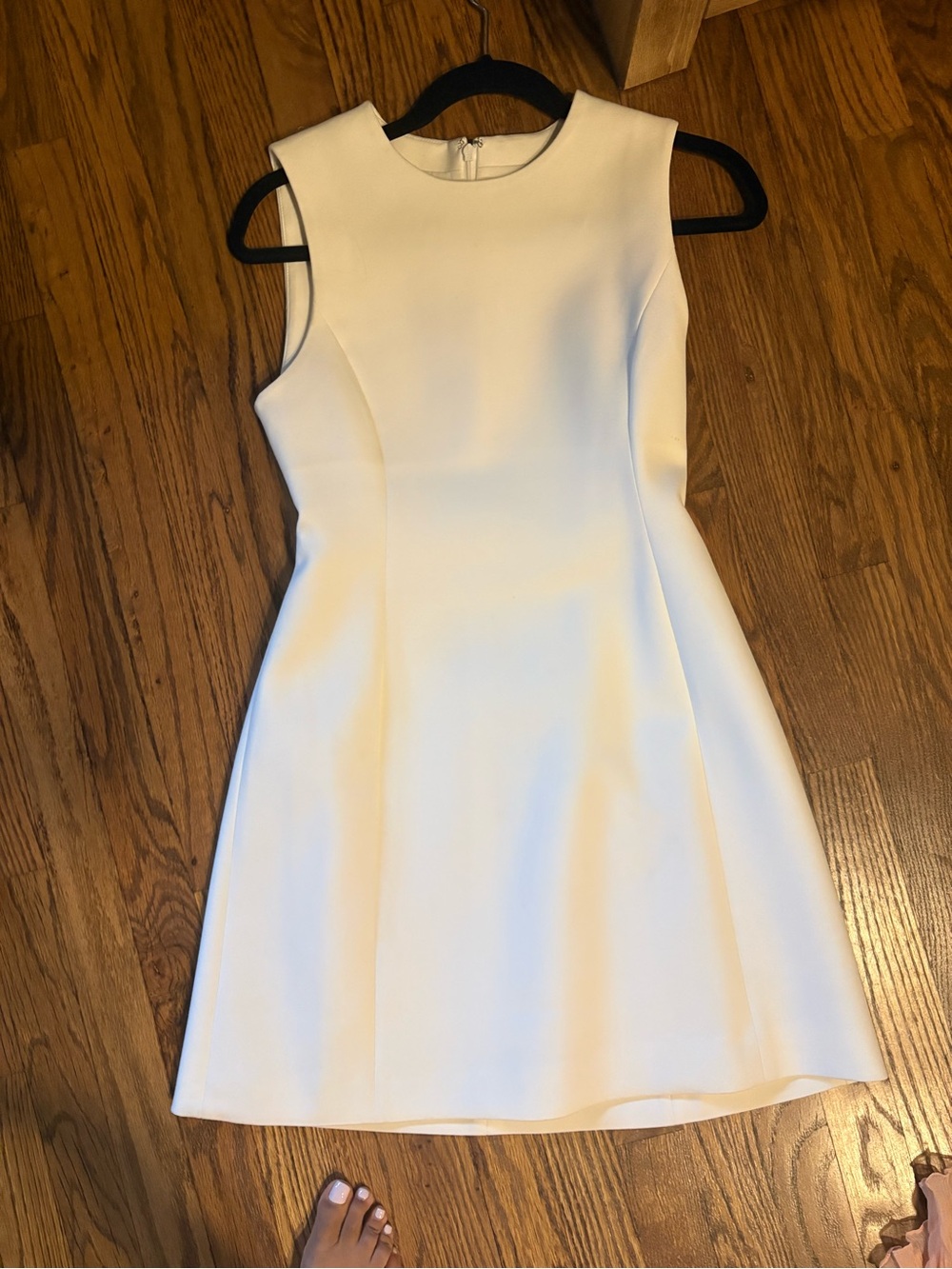Sleeveless White A-Line Dress Aritizia Bavarian